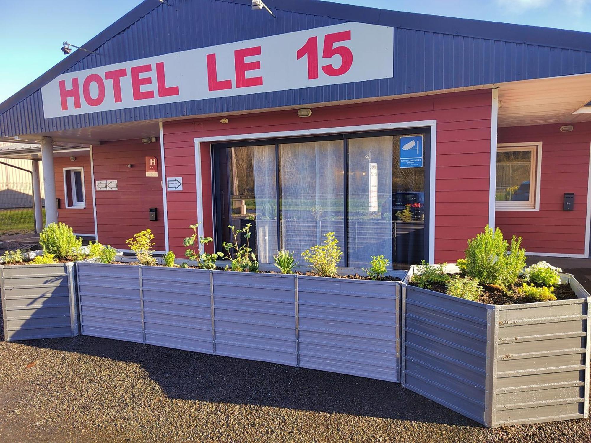 Hotel Le 15 Perigueux Coulounieix-Chamiers Exterior photo